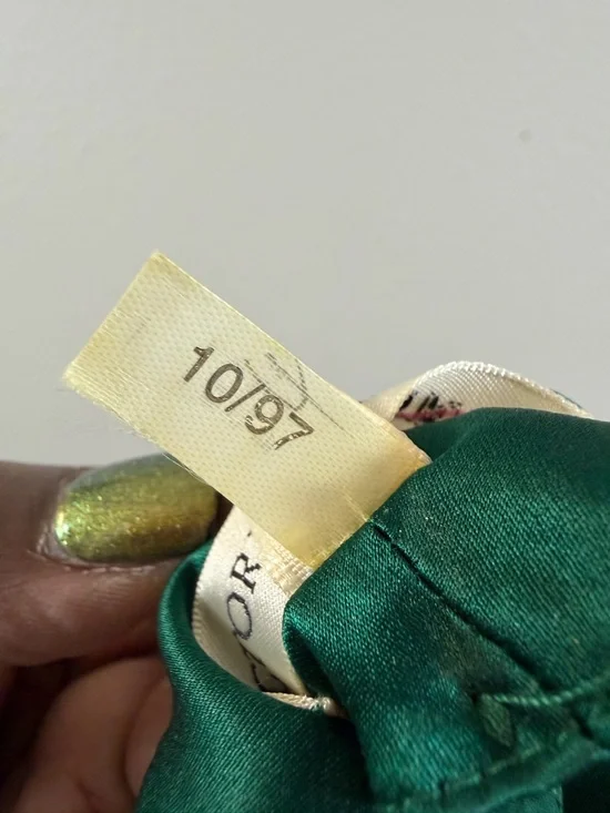 90s Vintage Victoria’s Secret Silk Slip Dress XS Emerald Green Gold Embroidered - Picture 10 of 11